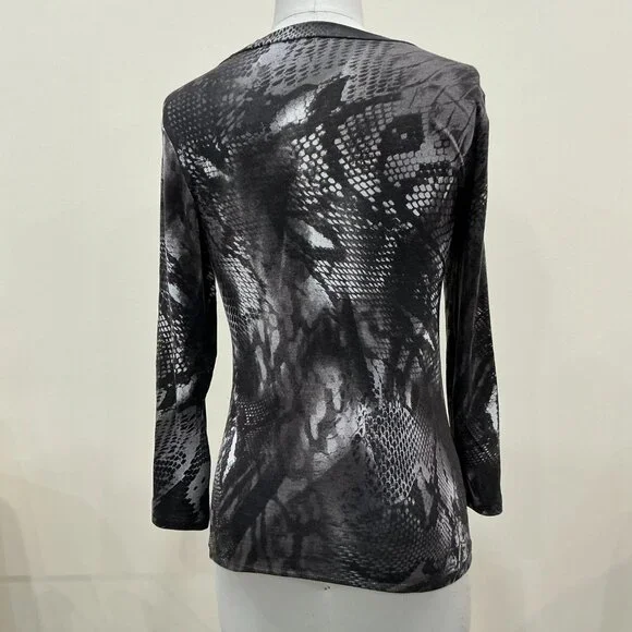 Top - Picture 4 of 4